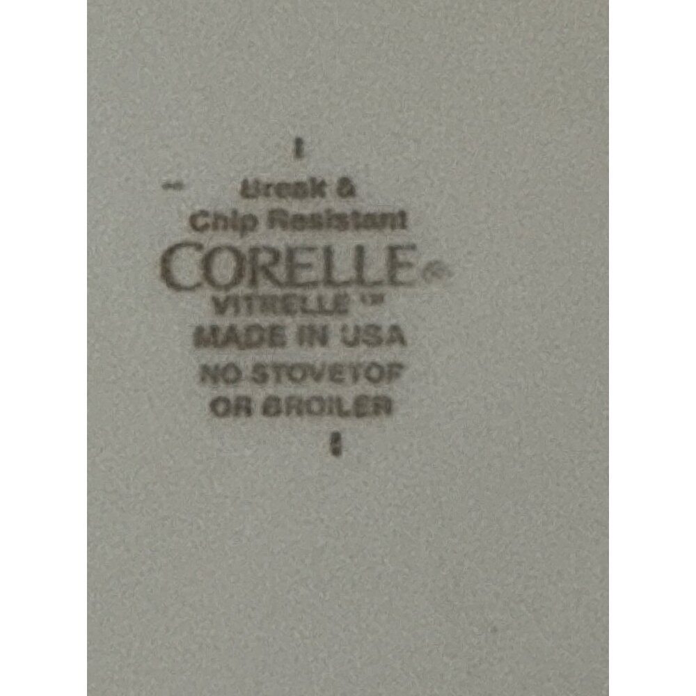 Corelle Pure White Square Dinner Plates Set Of 2 Break & Chip Resistant 10.25" - Picture 3 of 4